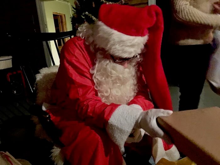 Gifts are the best you can give for someone you care. Gifts are nice to get from somebody you love.