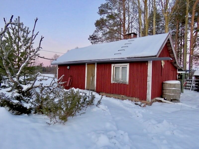 Christmas sauna is a habit in Finland. People are bathing (even snow bathing) usually before Santa Claus comes if children are able to wait.